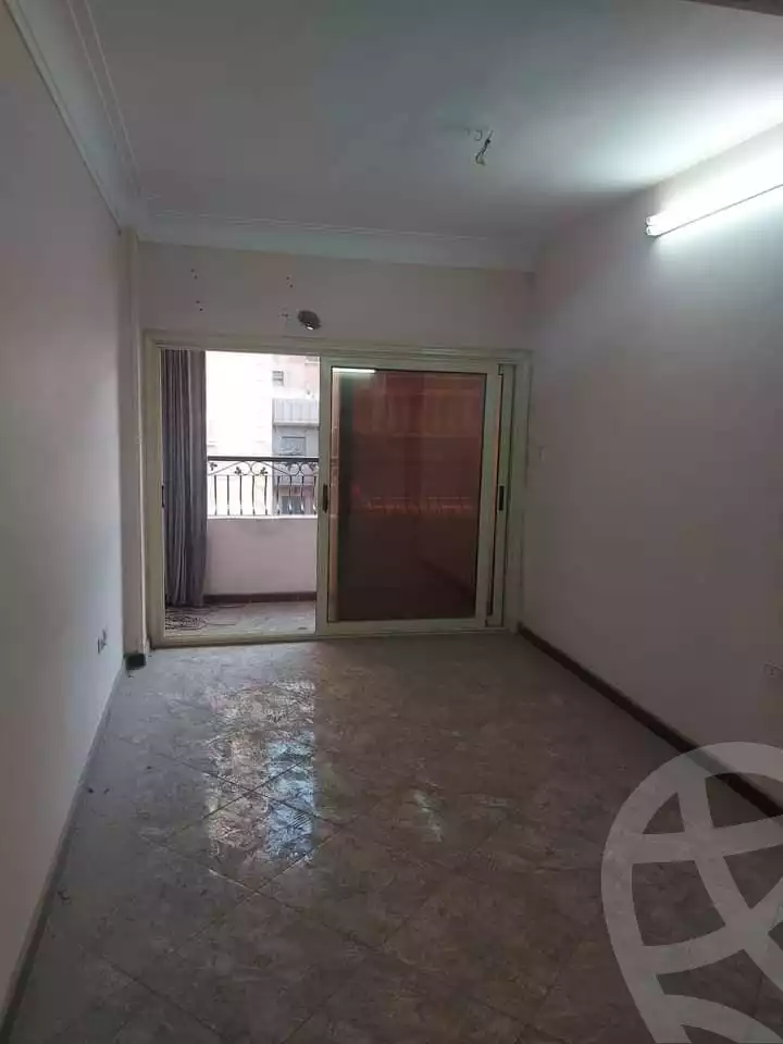 https://aqarmap.com.eg/en/listing/4710049-for-sale-cairo-helwan-mnshy-yn-hlwn-rael-st