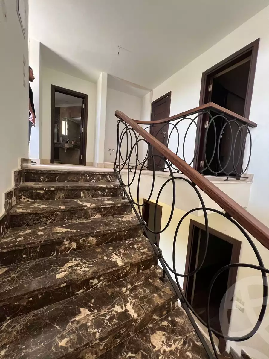 https://aqarmap.com.eg/ar/listing/4719443-for-sale-cairo-el-sheikh-zayed-city-compounds-greens