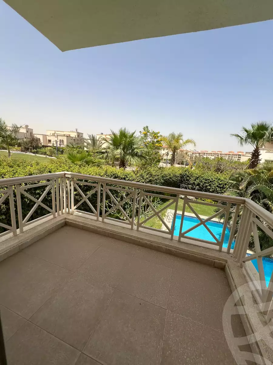 https://aqarmap.com.eg/en/listing/4719443-for-sale-cairo-el-sheikh-zayed-city-compounds-greens