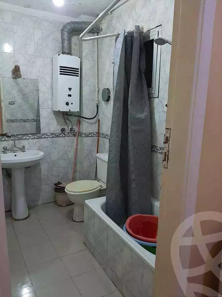 https://aqarmap.com.eg/en/listing/4723432-for-sale-cairo-el-zaytun-lzytwn-lbhry-salim-al-awal-st