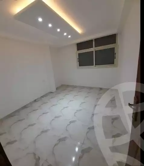 https://aqarmap.com.eg/en/listing/4725860-for-sale-alexandria-lsywf-el-falki