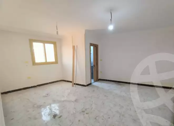 https://aqarmap.com.eg/en/listing/4728386-for-sale-cairo-mokattam-shareaa-9