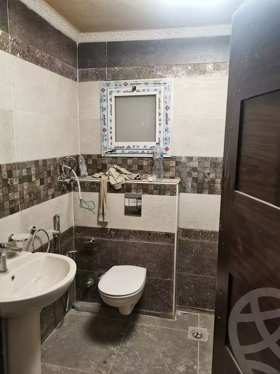 https://aqarmap.com.eg/ar/listing/4733940-for-sale-cairo-el-maadi-zahraa-el-maadi-kmbwnd-lhy-lytly-trst-jrwb