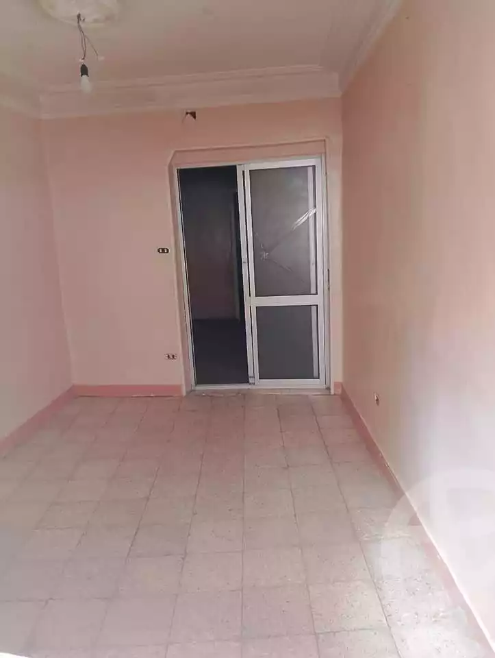 https://aqarmap.com.eg/ar/listing/4753558-for-sale-alexandria-el-asafra-omar-el-mokhtar-st