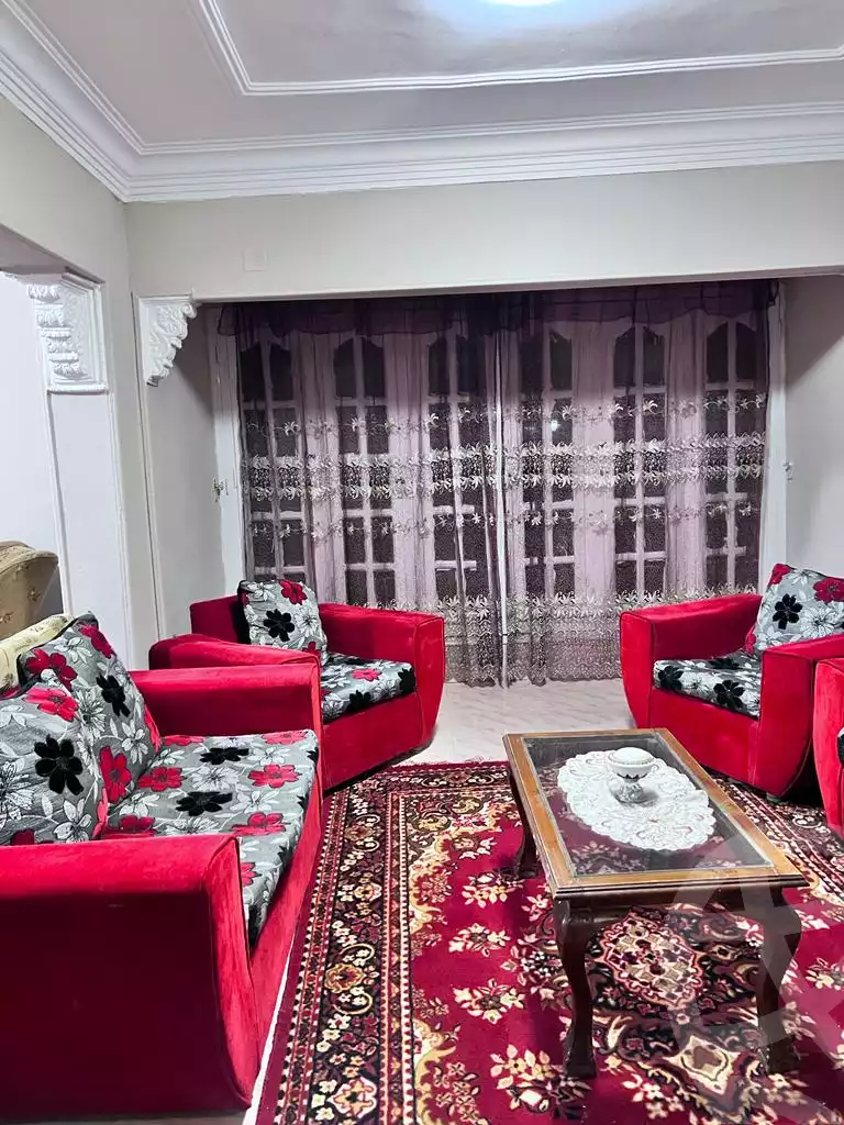 https://aqarmap.com.eg/en/listing/4760970-for-rent-cairo-el-sheikh-zayed-city-el-hay-elawel-street-17