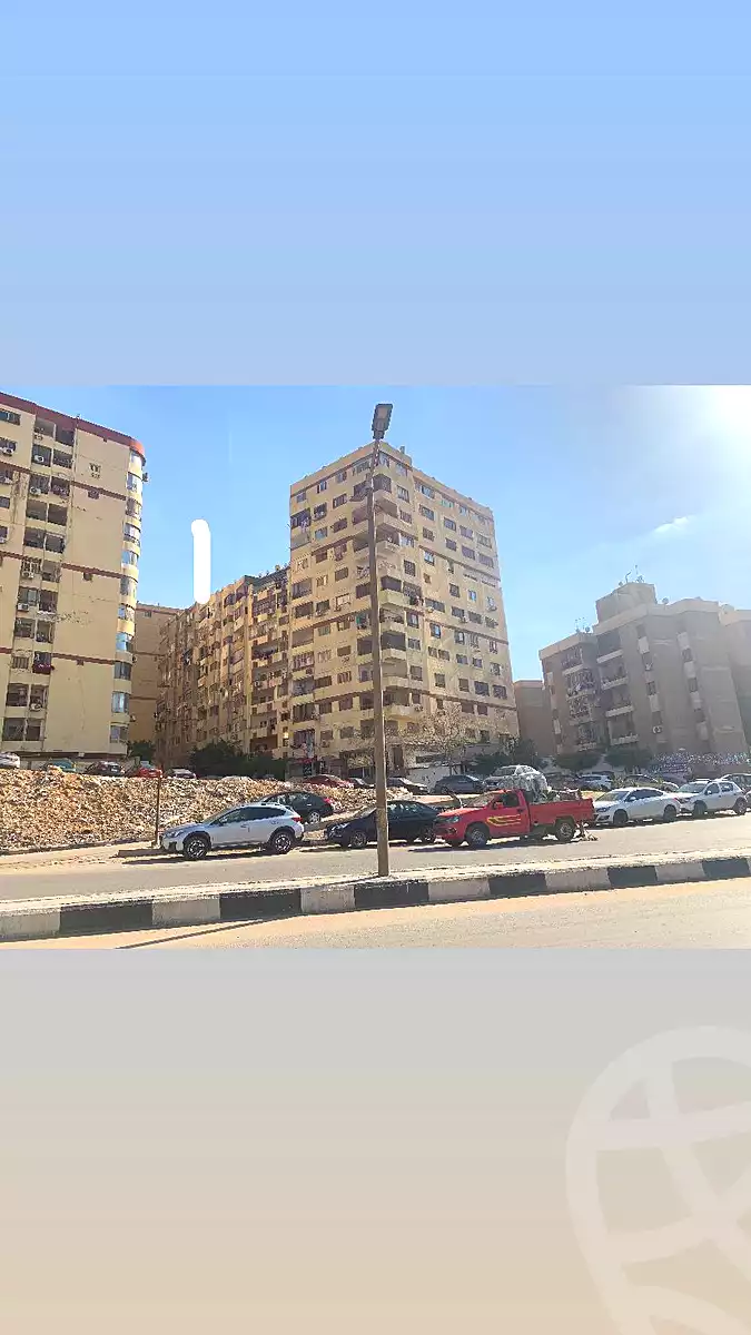 https://aqarmap.com.eg/ar/listing/4761558-for-rent-cairo-nasr-city-izbat-el-haganah-el-amal-city -el-zohour-st