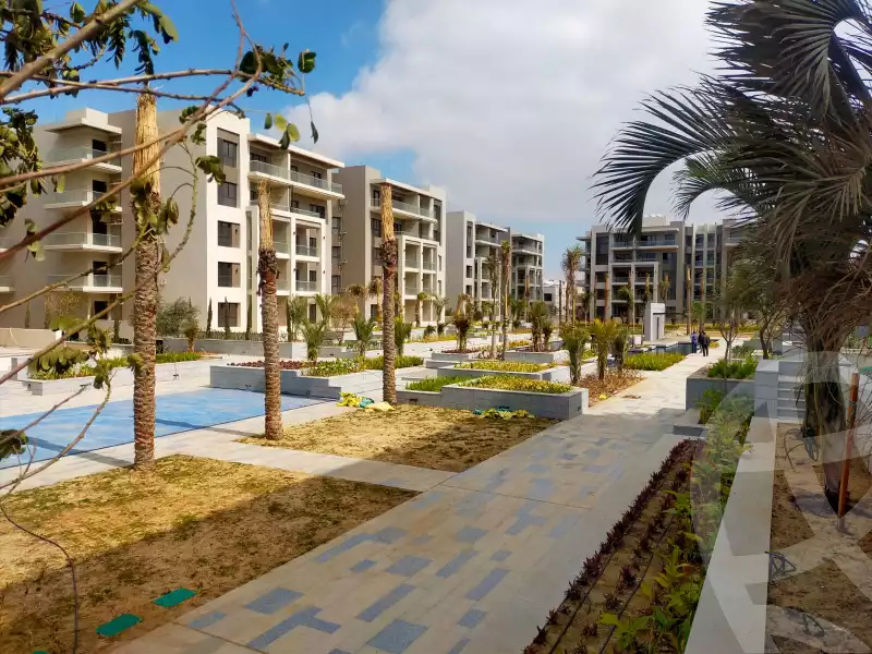 https://aqarmap.com.eg/en/listing/4763261-for-sale-cairo-new-cairo-compounds-the-address-east