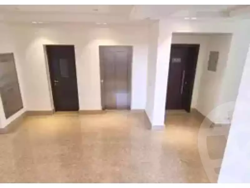 https://aqarmap.com.eg/ar/listing/4772135-for-sale-cairo-el-sheikh-zayed-city-compounds-syks-wyst-swdyk