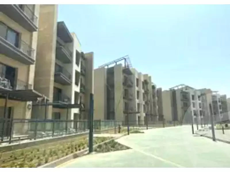 https://aqarmap.com.eg/ar/listing/4772135-for-sale-cairo-el-sheikh-zayed-city-compounds-syks-wyst-swdyk