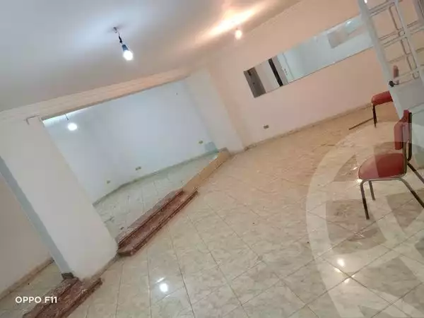 https://aqarmap.com.eg/en/listing/4775404-for-sale-cairo-mokattam-shareaa-9