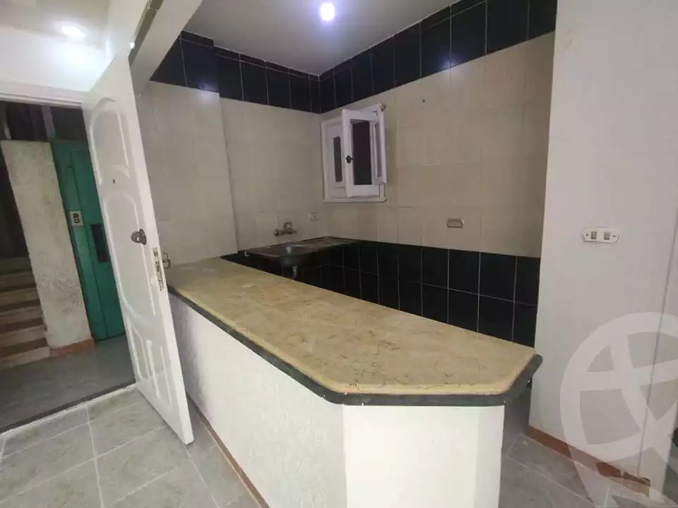 https://aqarmap.com.eg/ar/listing/4775635-for-sale-alexandria-l-jmy-shataa-el-nakheel