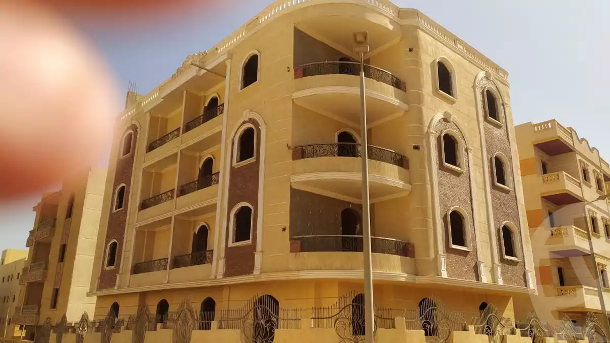 https://aqarmap.com.eg/en/listing/4781384-for-sale-cairo-badr-city-hai-el-ashgar-featured-neighborhood-bait-el-watan-rd