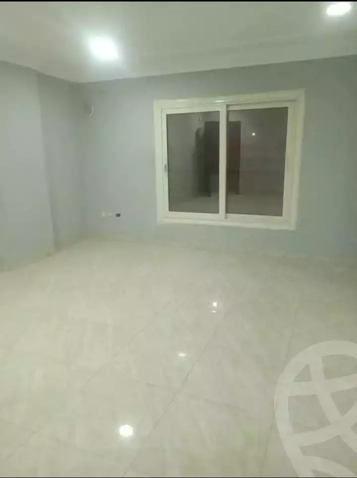 https://aqarmap.com.eg/ar/listing/4786633-for-rent-cairo-mokattam-shareaa-9