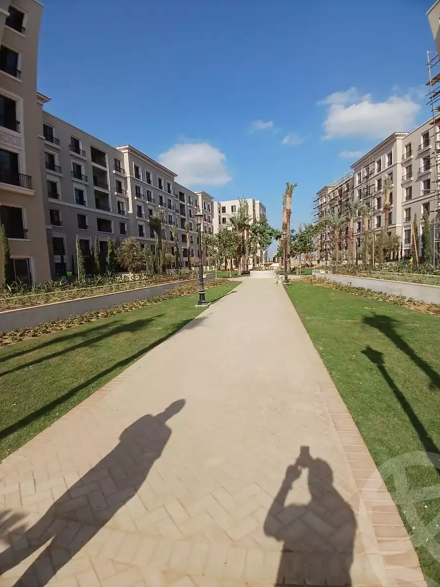 https://aqarmap.com.eg/ar/listing/4788737-for-sale-cairo-el-sheikh-zayed-city-compounds-kmbwnd-fyldj-wyst-dr-llttwyr