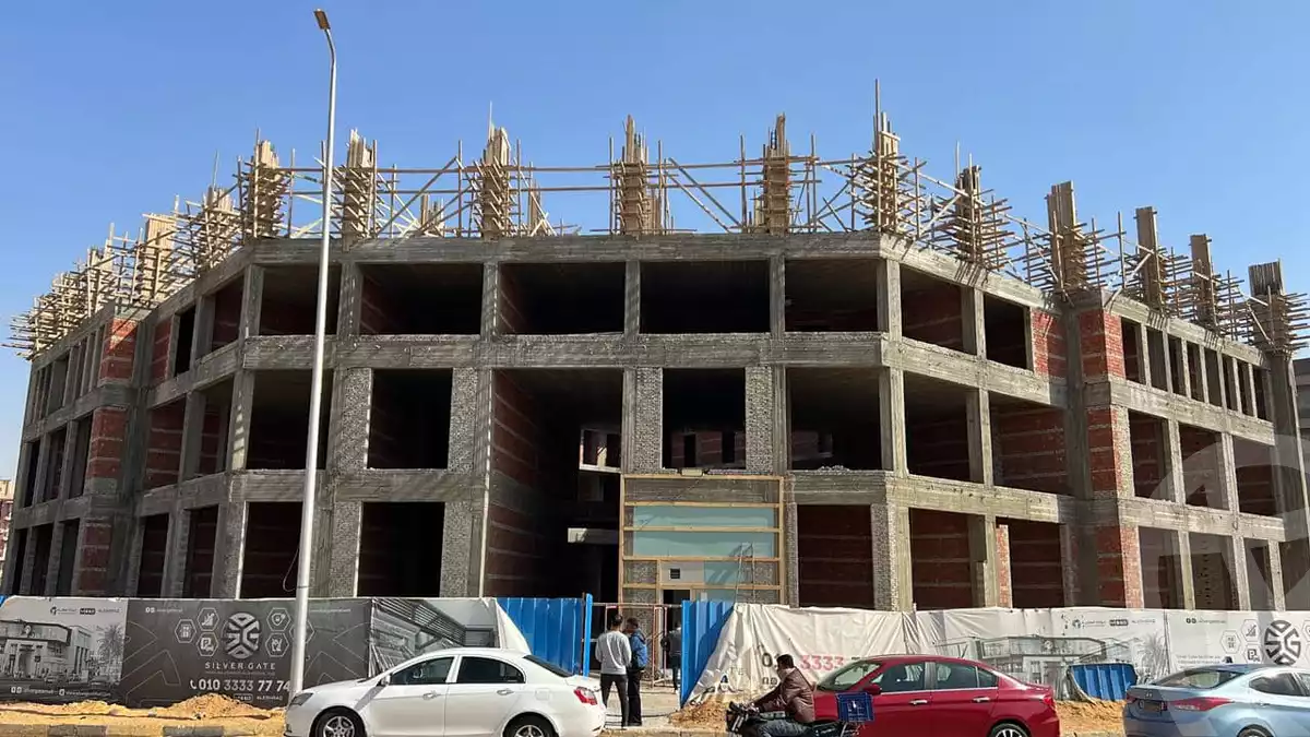 https://aqarmap.com.eg/ar/listing/4792043-for-sale-cairo-el-sheikh-zayed-city-el-hay-el-thany-ashaer