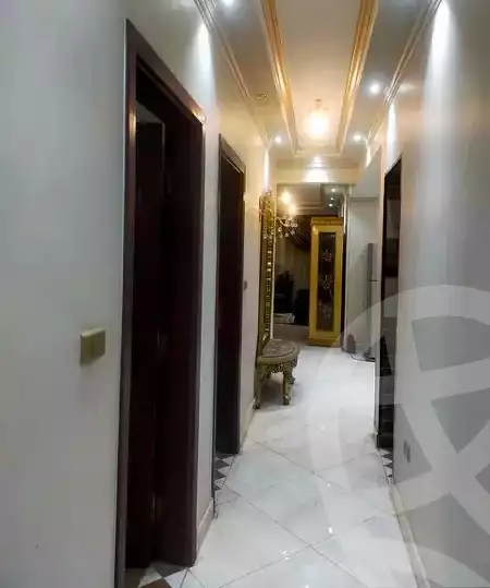 https://aqarmap.com.eg/ar/listing/4792808-for-sale-cairo-el-maadi-zahraa-el-maadi-v-mall-value