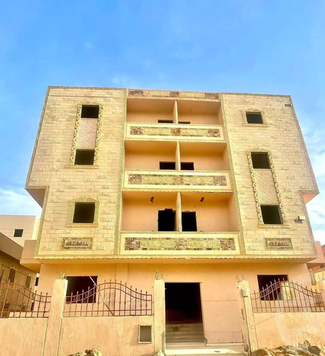 https://aqarmap.com.eg/en/listing/4811139-for-sale-cairo-badr-city-el-iskan-al-motmaiz-badr