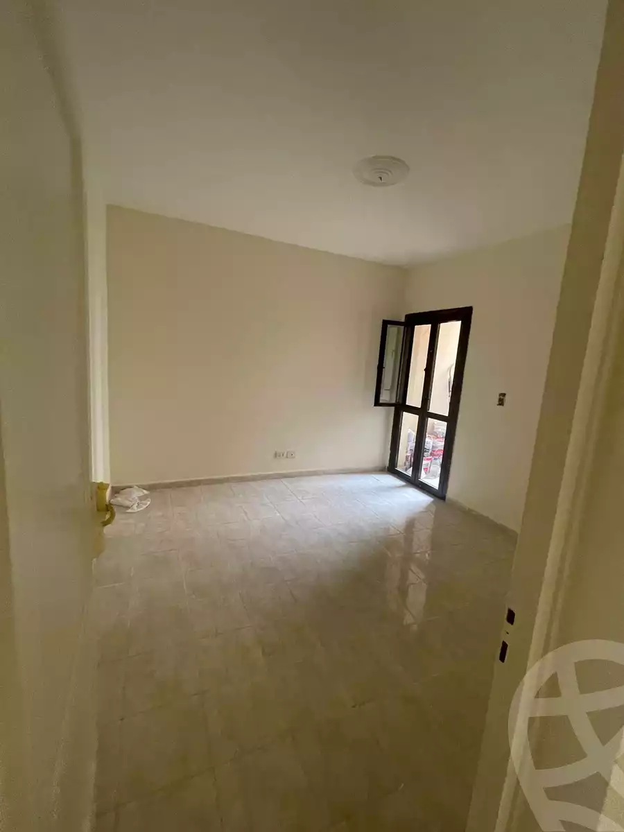 https://aqarmap.com.eg/en/listing/4819244-for-rent-cairo-new-cairo-lrhb-city-phase-5-ibn-al-haytham-st