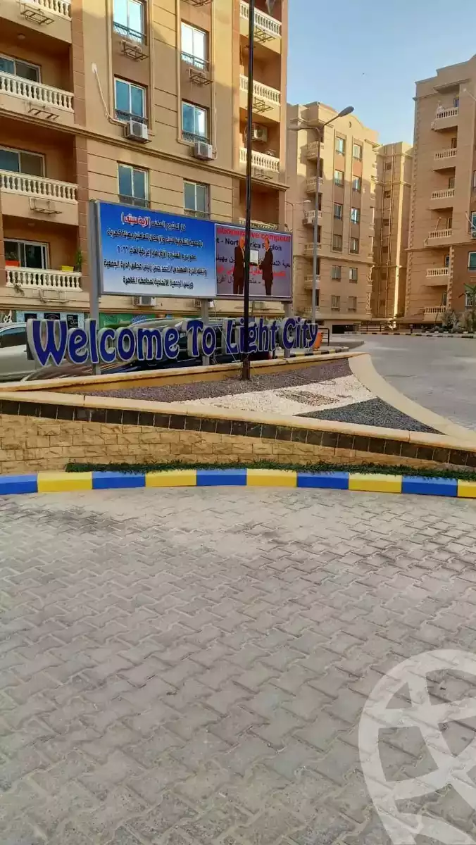 https://aqarmap.com.eg/ar/listing/4822115-for-rent-cairo-new-cairo-compounds-light-city