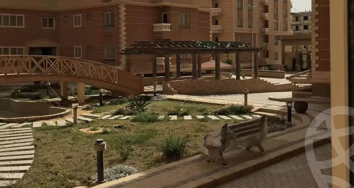 https://aqarmap.com.eg/ar/listing/4822115-for-rent-cairo-new-cairo-compounds-light-city