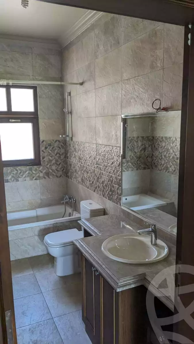 https://aqarmap.com.eg/ar/listing/4822657-for-rent-cairo-el-sheikh-zayed-city-compounds-kmbwnd-wyst-twn-swdyk