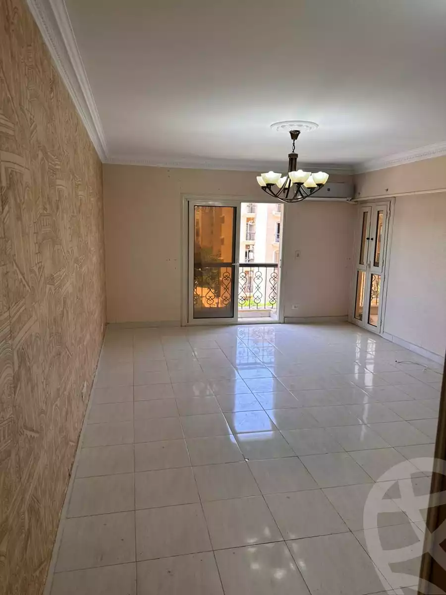 https://aqarmap.com.eg/en/listing/4836095-for-sale-cairo-new-cairo-lrhb-city-mtdd-lrhb-phase-10-farouk-el-baz-st