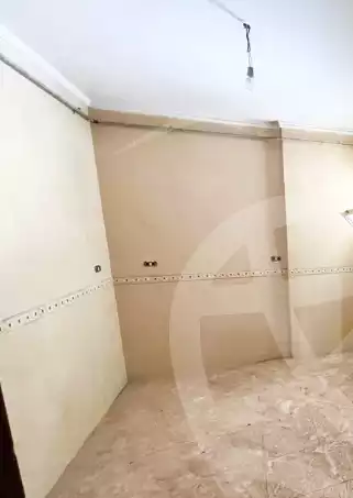 https://aqarmap.com.eg/en/listing/4836547-for-sale-alexandria-camp-cesar-port-said-street