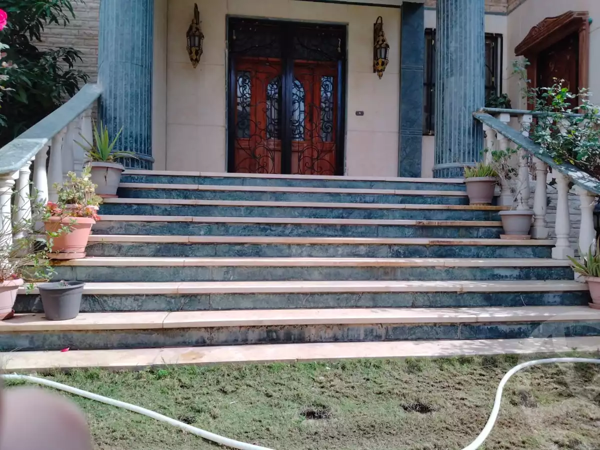 https://aqarmap.com.eg/en/listing/4845807-for-sale-sharqia-10th-of-ramadan-el-ordoneya-district