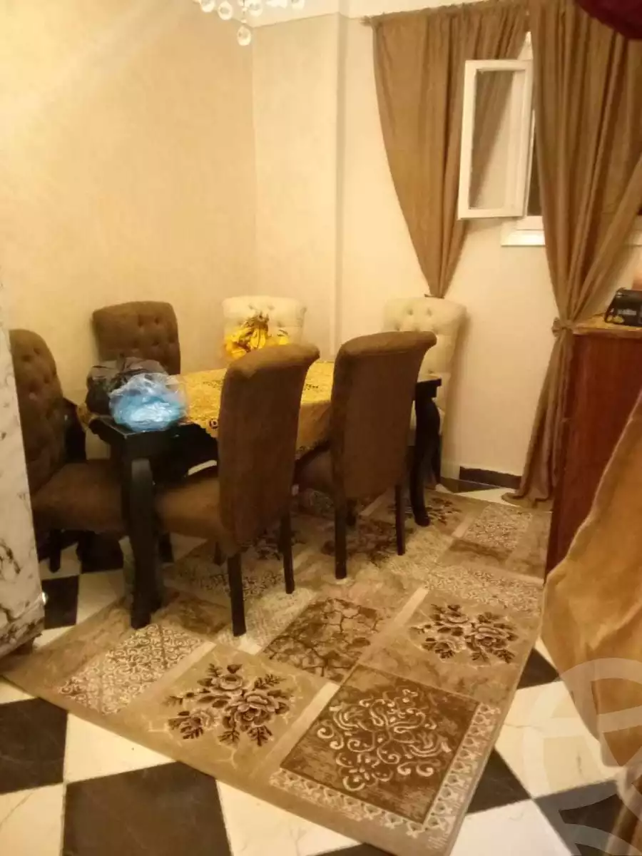 https://aqarmap.com.eg/en/listing/4848089-for-sale-alexandria-krmwz