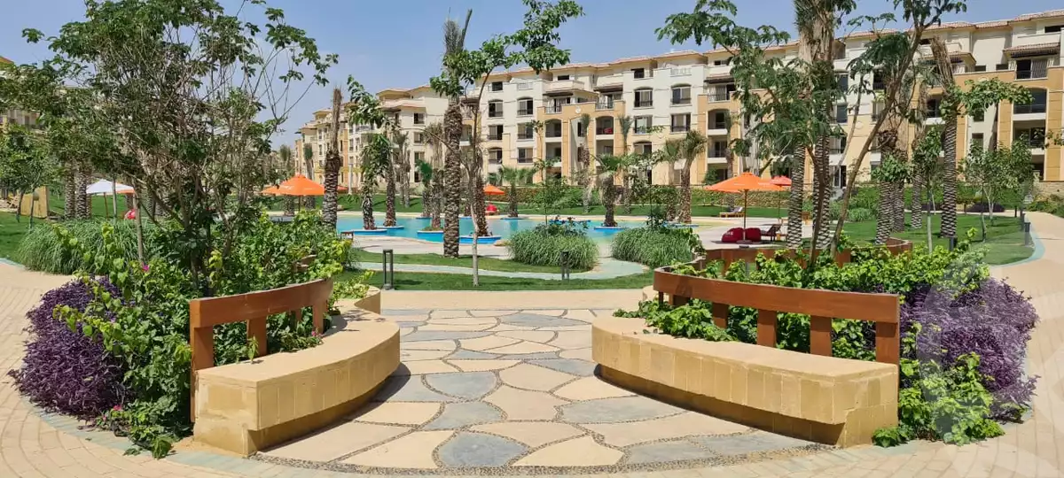 https://aqarmap.com.eg/en/listing/4859690-for-sale-cairo-new-cairo-compounds-stwn-ryzydns-by-ar-y-llttwyr