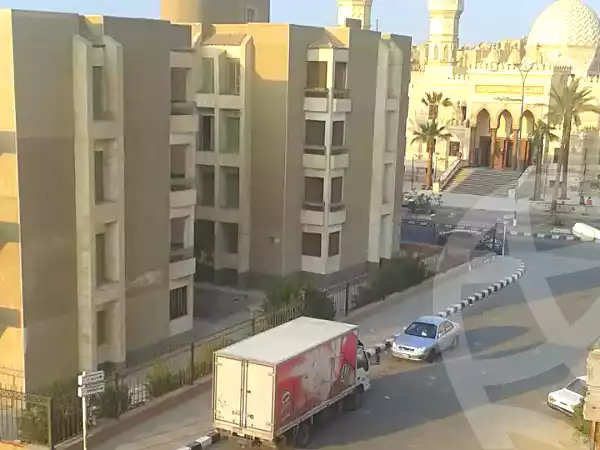 https://aqarmap.com.eg/ar/listing/4877580-for-rent-cairo-al-oubour-eskan-el-shabab
