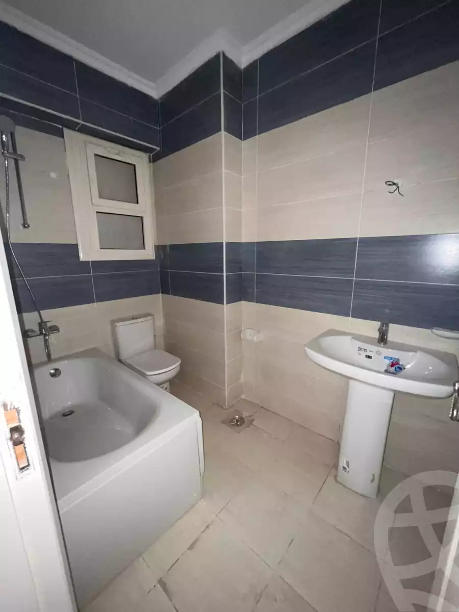 https://aqarmap.com.eg/ar/listing/4883045-for-sale-cairo-nasr-city-zahraa-nasr-city-mntq-fr-y-bzhr-mdyn-nsr