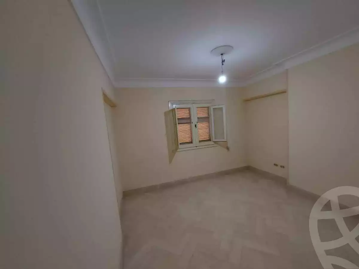 https://aqarmap.com.eg/ar/listing/4784094-for-rent-alexandria-smouha-el-nasr-st