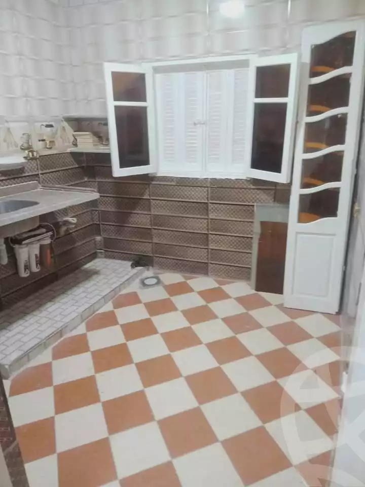 https://aqarmap.com.eg/en/listing/4909220-for-sale-alexandria-bakoos