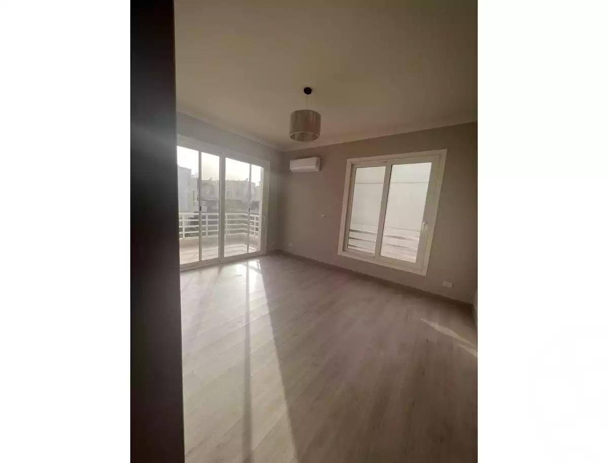 https://aqarmap.com.eg/ar/listing/4910798-for-rent-cairo-el-sheikh-zayed-city-compounds-atrio