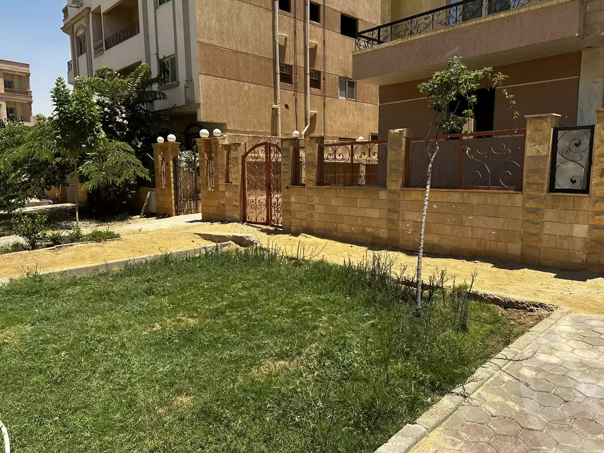 https://aqarmap.com.eg/en/listing/6228240-for-sale-cairo-el-shorouk-lmntq-lsb-neighbourhood-2