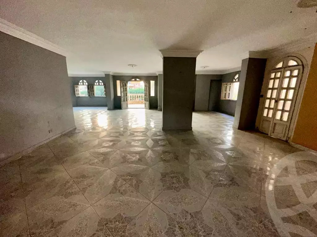 https://aqarmap.com.eg/ar/listing/4923839-for-sale-cairo-mokattam-shareaa-9