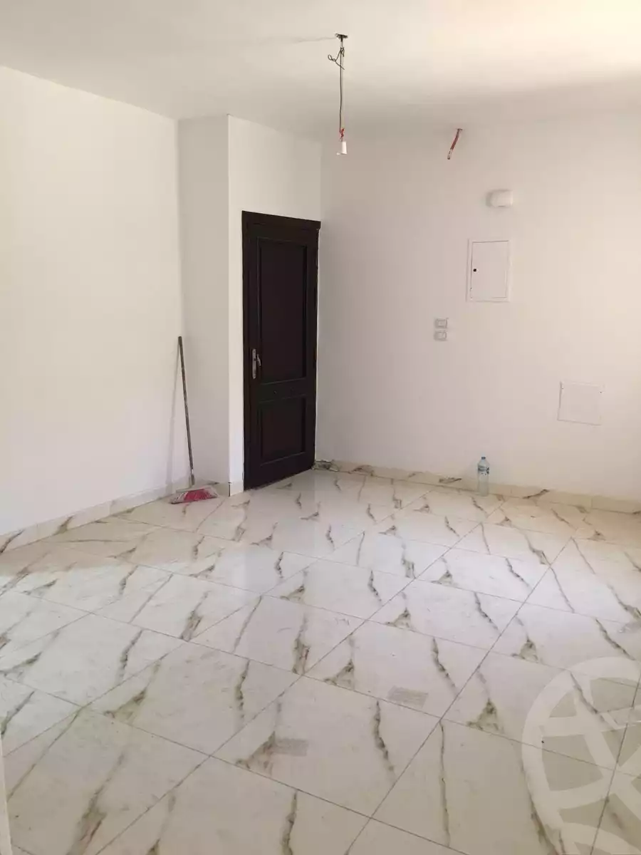 https://aqarmap.com.eg/en/listing/4925812-for-rent-cairo-mokattam-manteqt-ganob-s