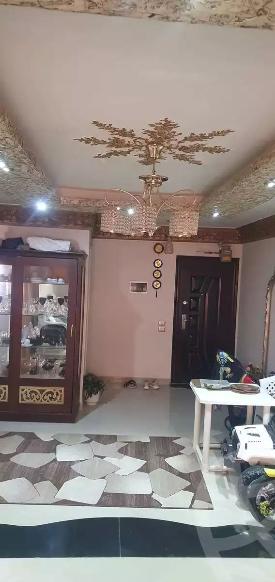 https://aqarmap.com.eg/ar/listing/4928804-for-sale-cairo-heliopolis-gesr-elsuez-el-khamseen-st.