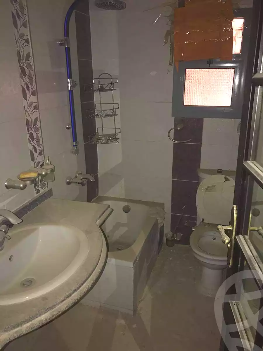 https://aqarmap.com.eg/ar/listing/4934632-for-sale-cairo-mokattam-el-hadabah-el-wosta-compounds-ebad-el-rahman-city