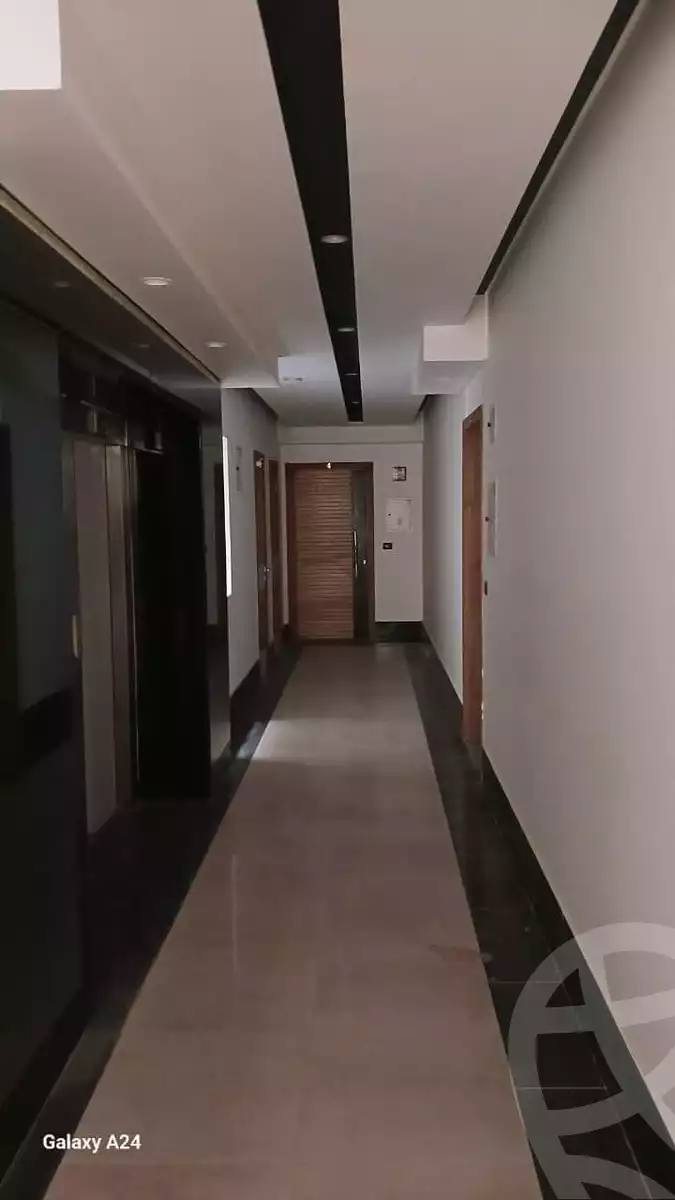 https://aqarmap.com.eg/ar/listing/4950775-for-sale-cairo-new-administrative-capital-r7-midtown-condo