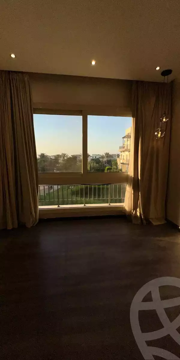 https://aqarmap.com.eg/ar/listing/4952772-for-rent-cairo-mokattam-compounds-uptown-cairo-the-sierras-uptown-cairo