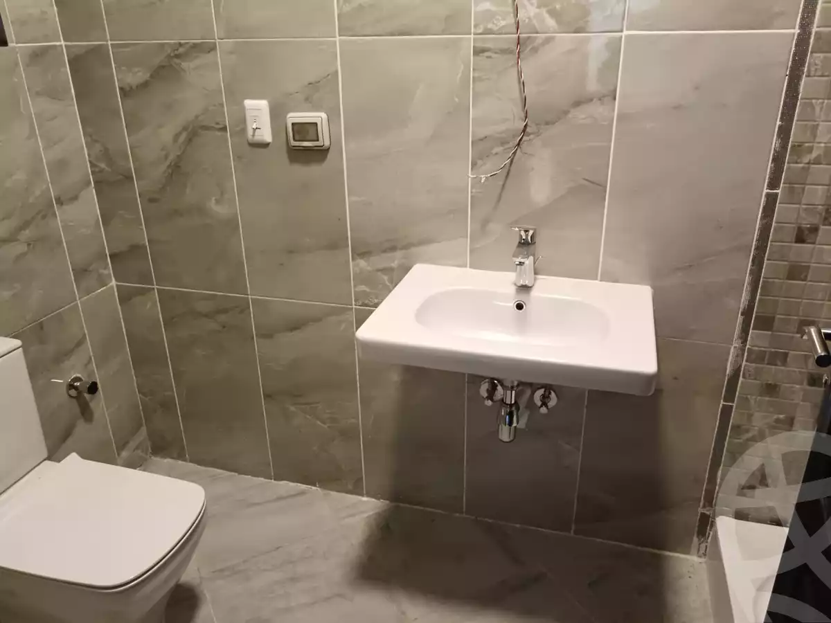https://aqarmap.com.eg/en/listing/4960049-for-sale-cairo-new-cairo-compounds-el-deyar-mokhabarat