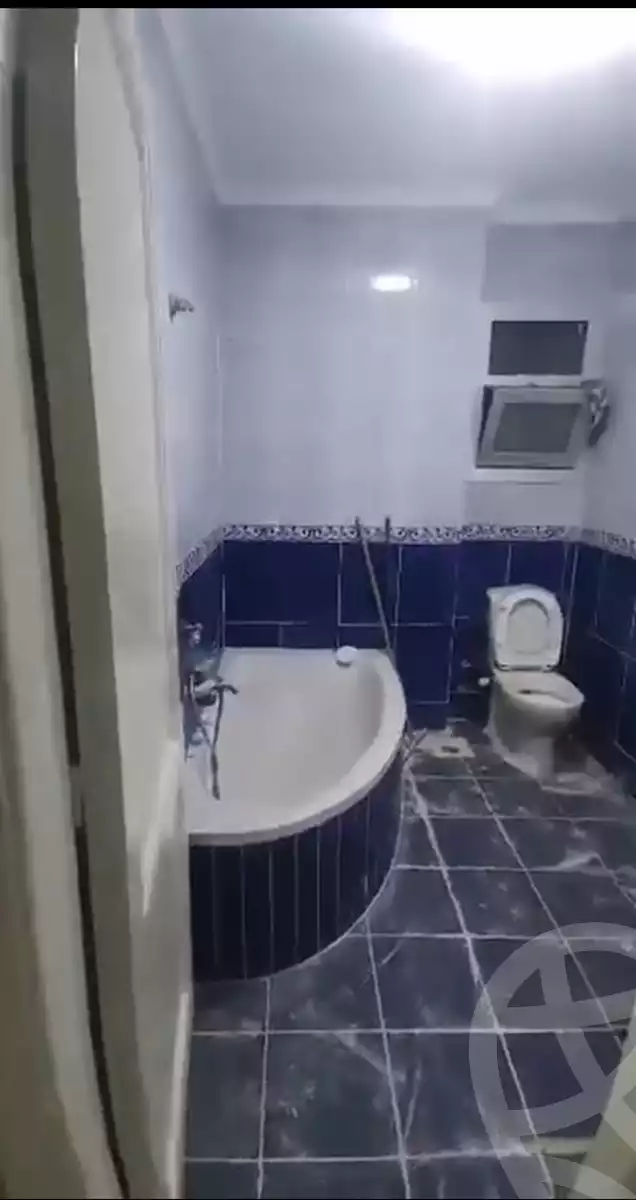 https://aqarmap.com.eg/en/listing/5911670-for-sale-alexandria-sydy-bshr-sydy-bshr-bhry-farook-abd-al-wahab-st