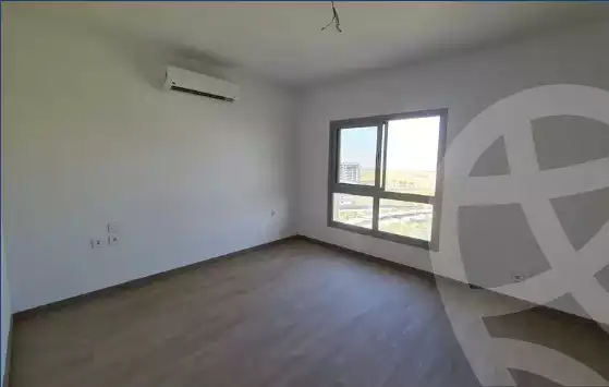 https://aqarmap.com.eg/en/listing/4976422-for-rent-cairo-mokattam-compounds-uptown-cairo