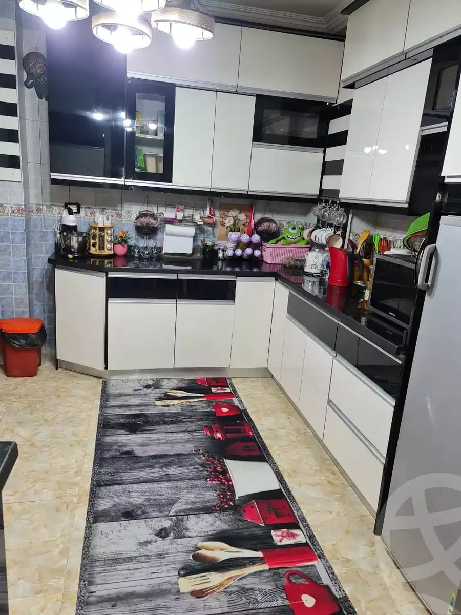 https://aqarmap.com.eg/ar/listing/4988891-for-sale-cairo-el-haram-el-maryotya-el-orouba-st