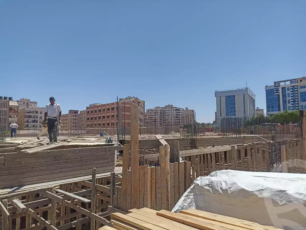 https://aqarmap.com.eg/ar/listing/4999968-for-sale-cairo-nasr-city-9th-zone-dr-el-sheemy-st