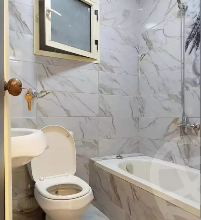 https://aqarmap.com.eg/en/listing/5002735-for-sale-alexandria-el-asafra