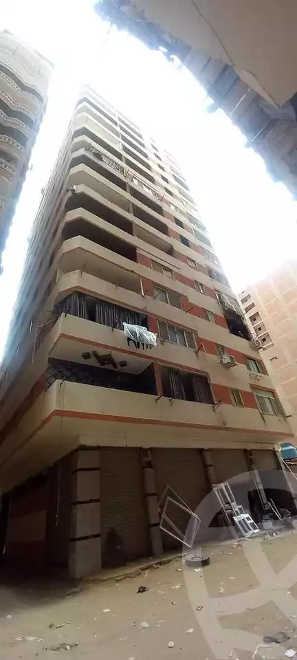 https://aqarmap.com.eg/en/listing/5008182-for-sale-cairo-helwan-hadayek-helwan-nile-corniche-st