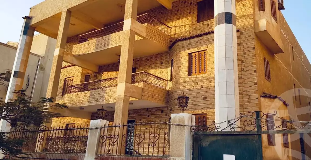 https://aqarmap.com.eg/ar/listing/4848020-for-sale-cairo-new-cairo-90th-street-south-teseen-st